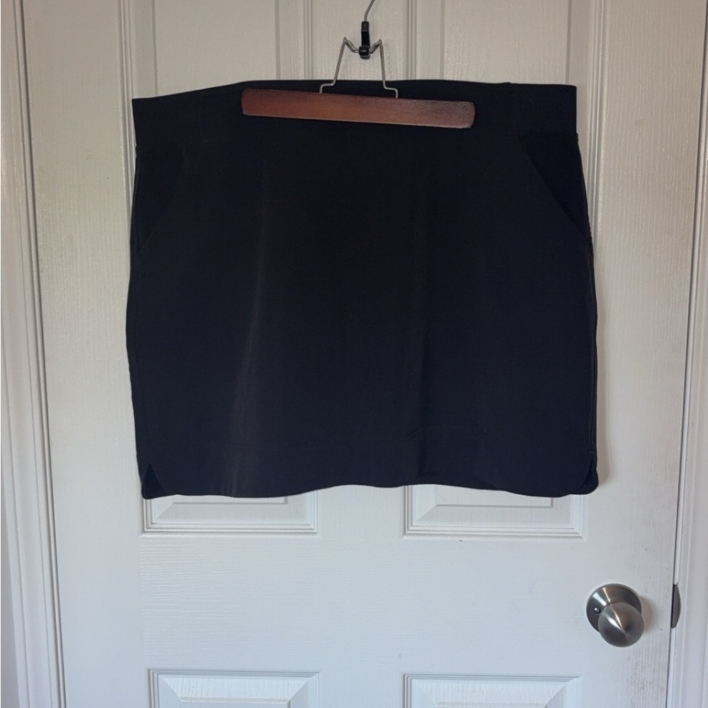 32 Degrees Black Skort